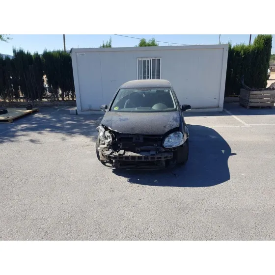 VOLKSWAGEN GOLF V BERLINA (1K1) '2008 HIGHLINE NEGRO