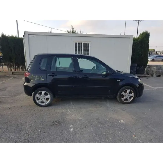 MAZDA 2 BERLINA (DY) '2005 1.4 CRTD ACTIVE NEGRO