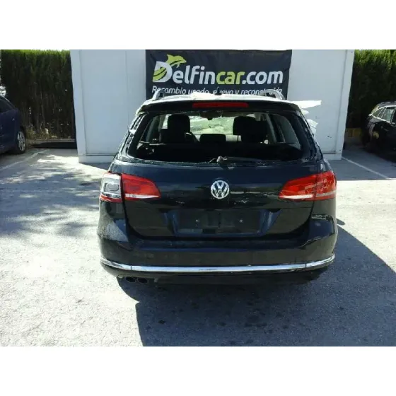 VOLKSWAGEN PASSAT VARIANT (365) '2014 EDITION BLUEMOTION NEGRO