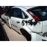FORD FOCUS BERLINA (CAP) FORD FOCUS BERLINA (CAP) '2004 1.6 TDCI CAT BLANCO 2004
