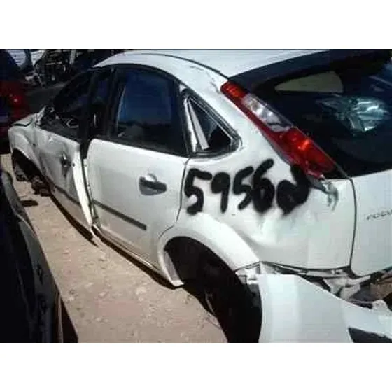 FORD FOCUS BERLINA (CAP) '2004 1.6 TDCI CAT BLANCO