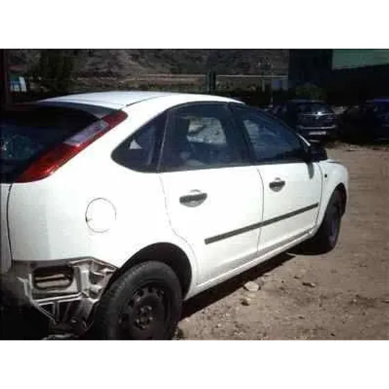FORD FOCUS BERLINA (CAP) '2004 1.6 TDCI CAT BLANCO