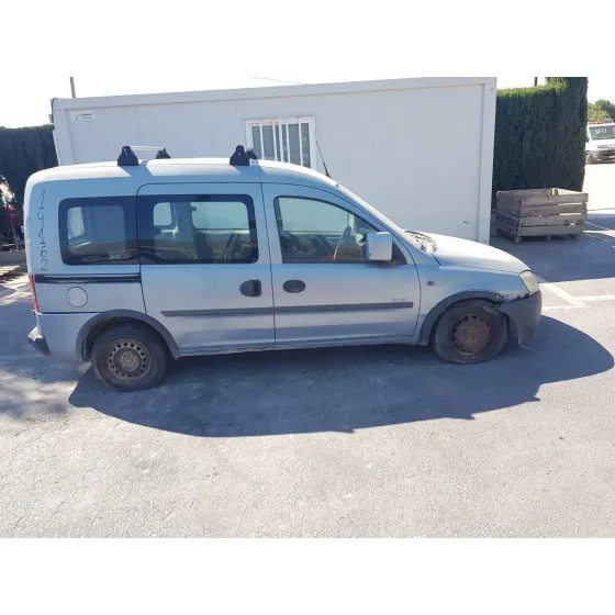 OPEL COMBO (CORSA C) '2005 FAMILIAR AZUL