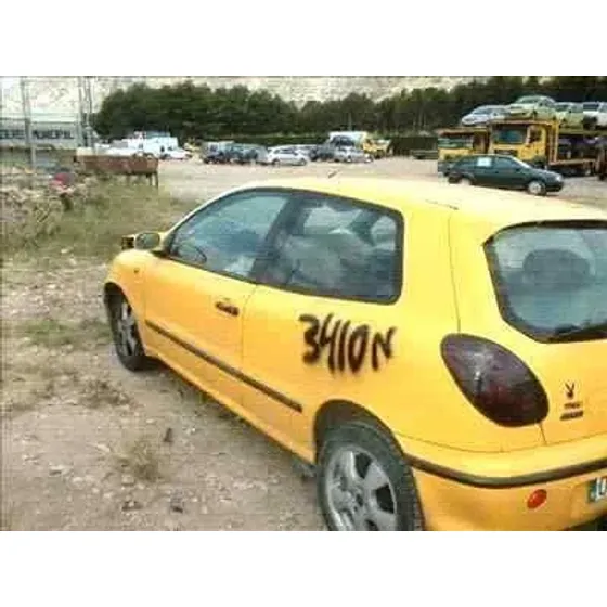 FIAT BRAVO (182) '1996 1.6 16V / 16V 100 SX AMARILLO