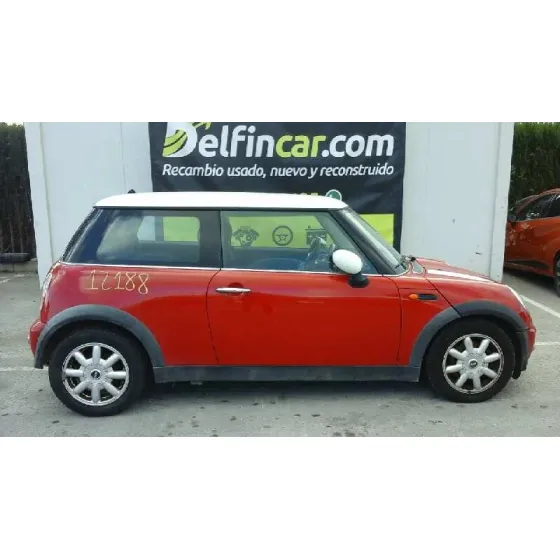 MINI MINI (R50,R53) '2002 COOPER ROJO