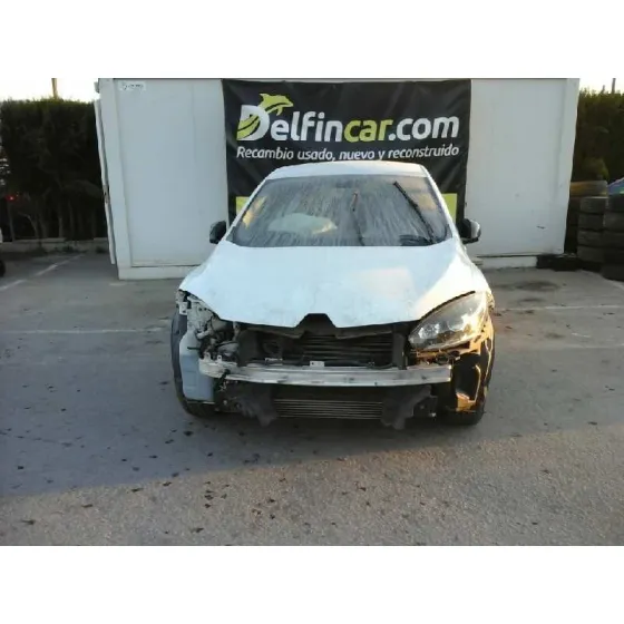 RENAULT MEGANE III BERLINA 5 P '2015 LIMITED BLANCO
