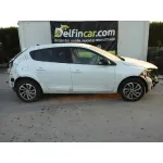 RENAULT MEGANE III BERLINA 5 P '2015 LIMITED BLANCO