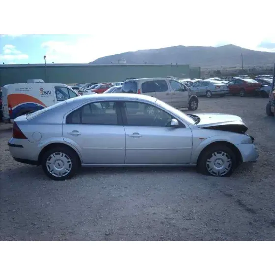 FORD MONDEO BERLINA (GE) '2002 AMBIENTE GRIS
