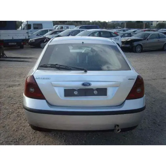 FORD MONDEO BERLINA (GE) '2002 AMBIENTE GRIS