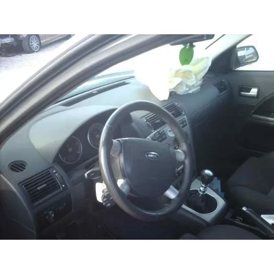 FORD MONDEO BERLINA (GE) '2002 AMBIENTE GRIS
