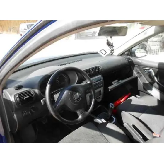 SEAT LEON (1M1) '2004 SIGNO AZUL