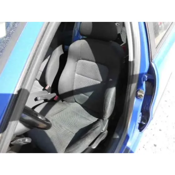 SEAT LEON (1M1) '2004 SIGNO AZUL