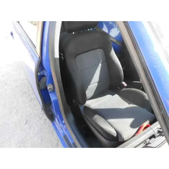 SEAT LEON (1M1) '2004 SIGNO AZUL