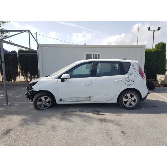 RENAULT SCENIC III '2009 DYNAMIQUE BLANCO