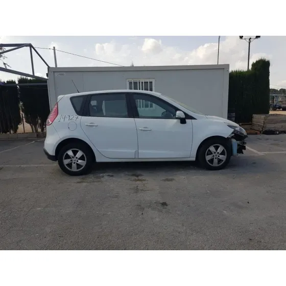 RENAULT SCENIC III '2009 DYNAMIQUE BLANCO