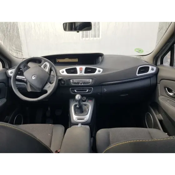 RENAULT SCENIC III '2009 DYNAMIQUE BLANCO