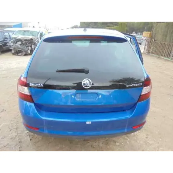 SKODA RAPID '2016 STYLE AZUL
