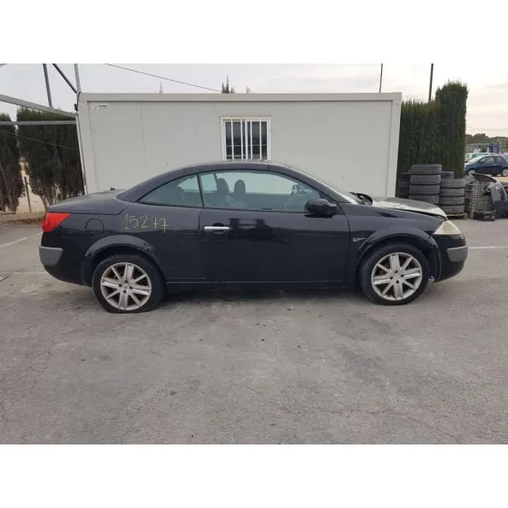 RENAULT MEGANE II COUPE/CABRIO '2005 DYNAMIQUE NEGRO
