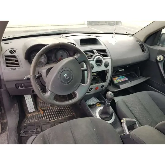 RENAULT MEGANE II COUPE/CABRIO '2005 DYNAMIQUE NEGRO