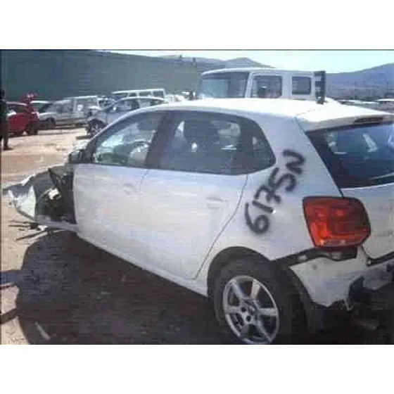 VOLKSWAGEN POLO (6R1) '2009 ADVANCE BLANCO