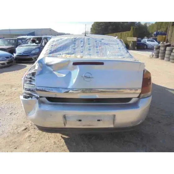 OPEL VECTRA C BERLINA '2002 CLUB GRIS