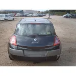 RENAULT MEGANE II BERLINA 3P RENAULT MEGANE II BERLINA 3P '2003 CONFORT DYNAMIQUE NEGRO 2002