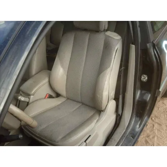 RENAULT MEGANE II BERLINA 3P '2003 CONFORT DYNAMIQUE NEGRO