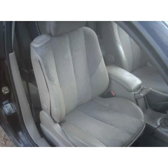 RENAULT MEGANE II BERLINA 3P '2003 CONFORT DYNAMIQUE NEGRO