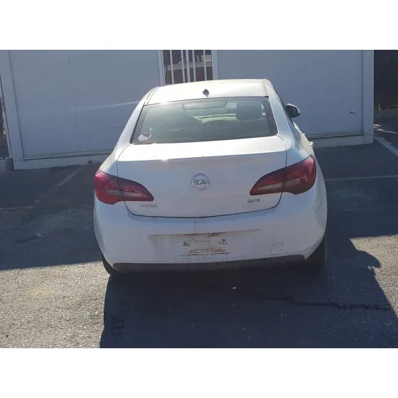 OPEL ASTRA J LIM. 4TÜRIG '2016 BUSINESS BLANCO