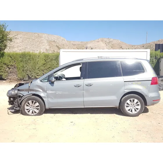 Volkswagen SHARAN (7N1, 7N2) 2010