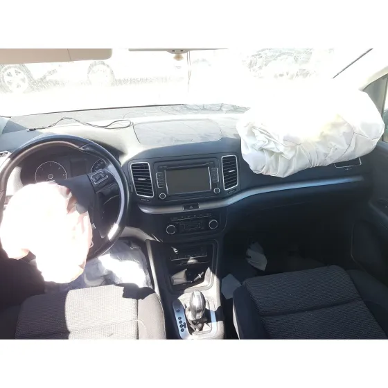 Volkswagen SHARAN (7N1, 7N2) 2010