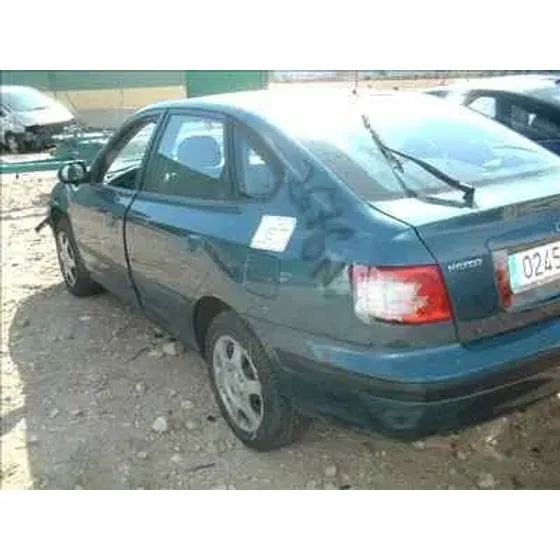 HYUNDAI ELANTRA (XD) '2001 1.6 16V CAT AZUL