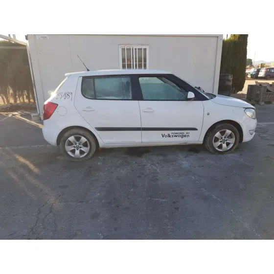 SKODA FABIA (5J2 ) '2012 AMBITION BLANCO