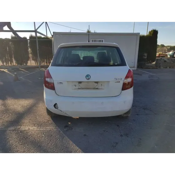 SKODA FABIA (5J2 ) '2012 AMBITION BLANCO
