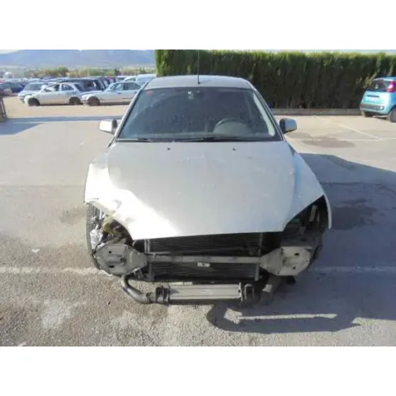 FORD MONDEO BERLINA (GE) '2003 GHIA (06.2003->) (D) DORADO