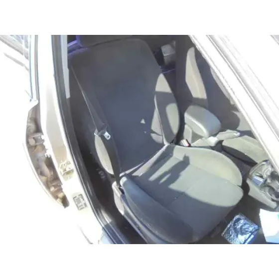 FORD MONDEO BERLINA (GE) '2003 GHIA (06.2003->) (D) DORADO