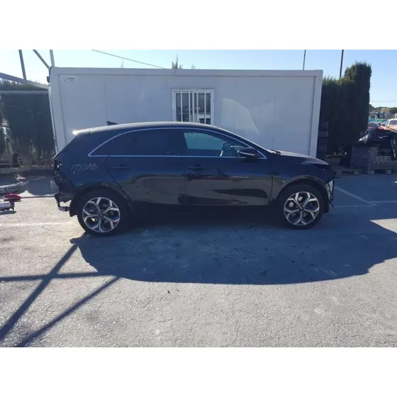 KIA CEE'D '2018 DRIVE NEGRO