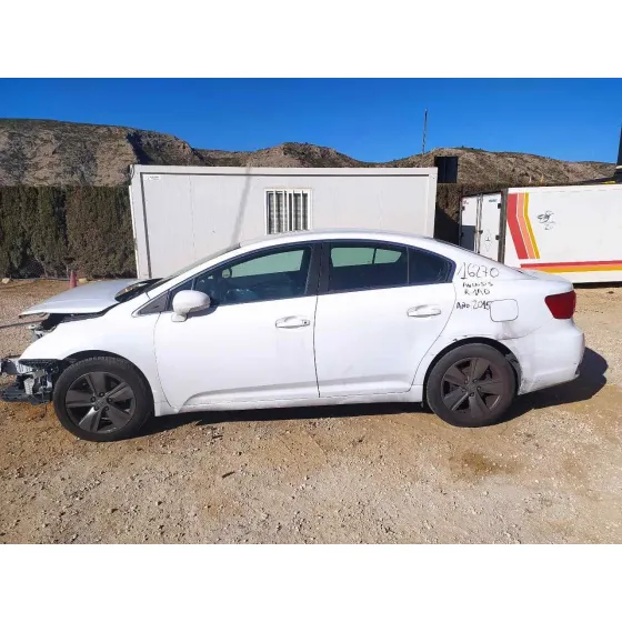 TOYOTA AVENSIS (T27) '2015 ADVANCE BLANCO