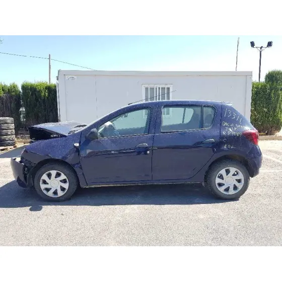 DACIA SANDERO '2018 BASIS AZUL