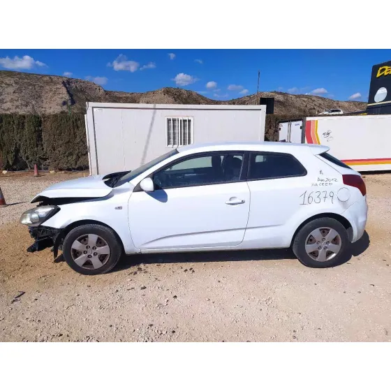 KIA CEE'D '2012 DRIVE BLANCO