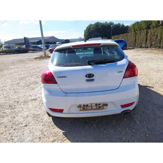 KIA CEE'D '2012 DRIVE BLANCO