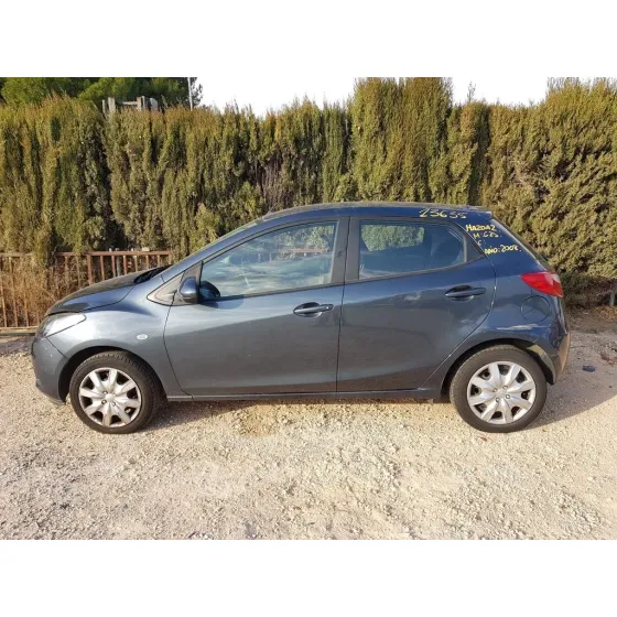 MAZDA 2 LIM. (DE) '2008 1.3 STYLE (5-PTAS.) GRIS OSCURO