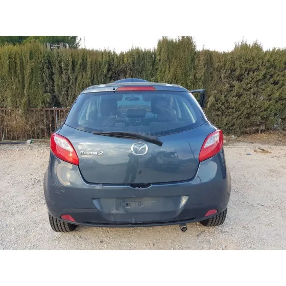 MAZDA 2 LIM. (DE) '2008 1.3 STYLE (5-PTAS.) GRIS OSCURO