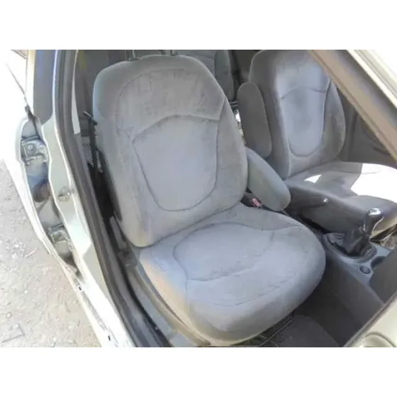 CITROEN C5 BERLINA '2004 SX (E) GRIS