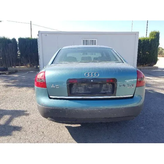 AUDI A6 BERLINA (4B2) '2004 2.5 TDI QUATTRO VERDE