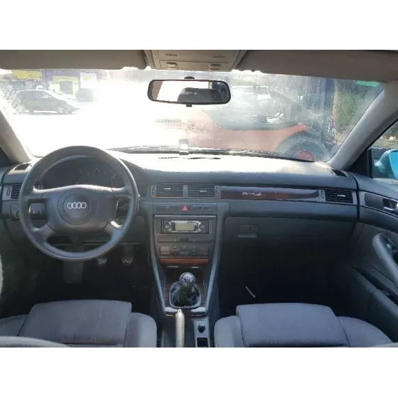 AUDI A6 BERLINA (4B2) '2004 2.5 TDI QUATTRO VERDE