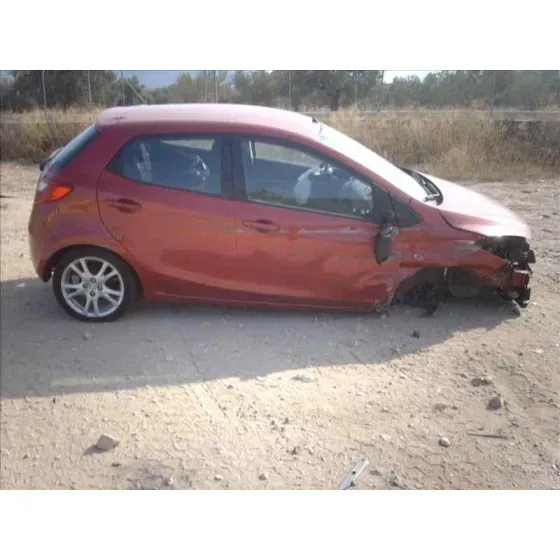 MAZDA 2 LIM. (DE) '2010 1.3 STYLE (5-PTAS.) GRANATE