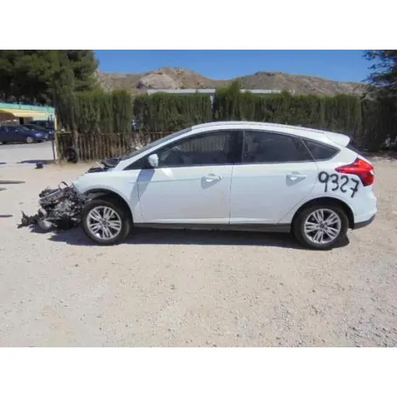 FORD FOCUS LIM. (CB8) '2013 TITANIUM BLANCO