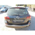 OPEL ASTRA J SPORTS TOURER OPEL ASTRA J SPORTS TOURER '2014 SPORTIVE NEGRO 2011