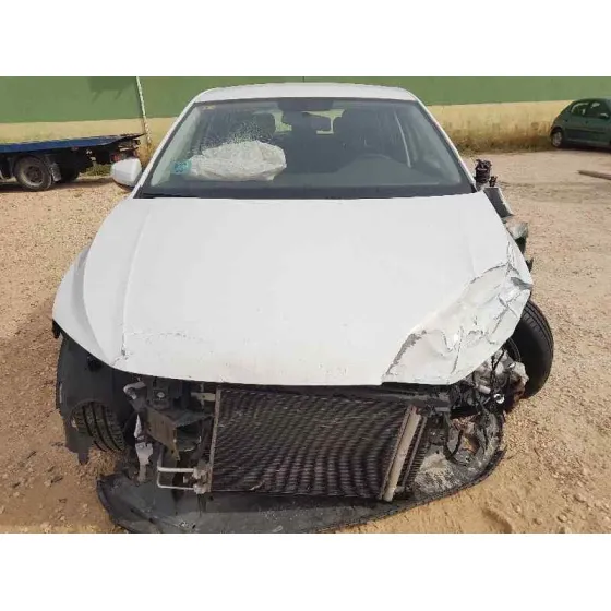 VOLKSWAGEN POLO '2018 ADVANCE BLANCO